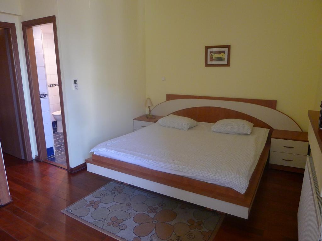 Hospitality Centrum - Magheru Bukares Bagian luar foto
