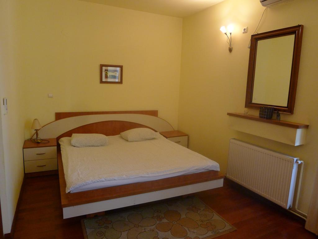 Hospitality Centrum - Magheru Bukares Bagian luar foto